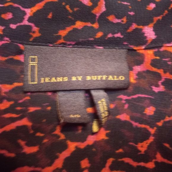 💕2/$15💕I Jeans by Buffalo Neon Leopard Button Do - Picture 6 of 6
